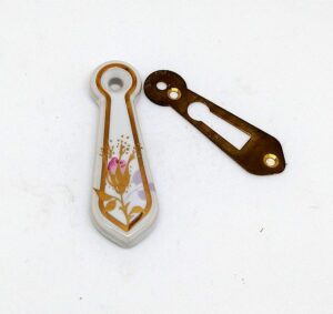 HEATHERLEY Escutcheons Chintz Rose White (Per PAIR)
